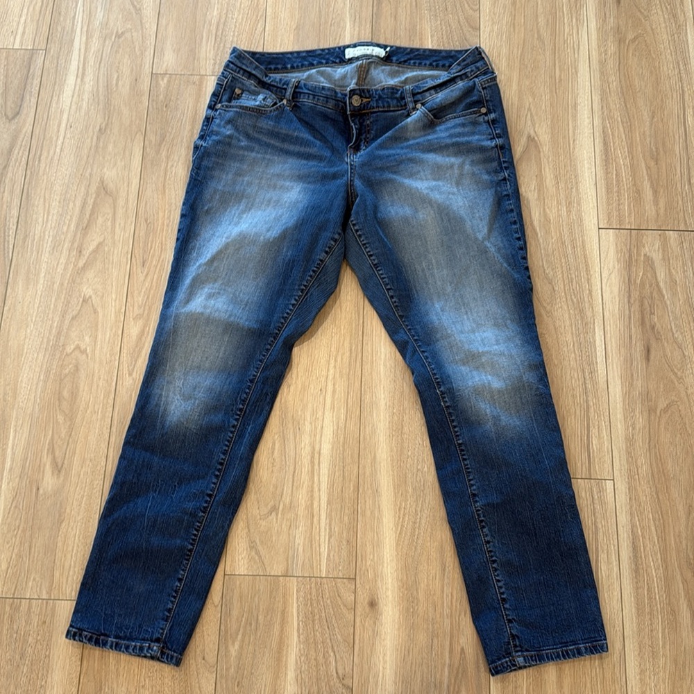 Torrid mid rise jeans sz 14 - Picture 2 of 7